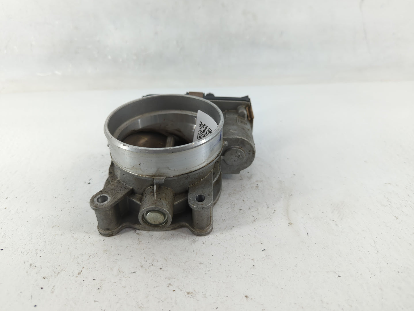 2014-2022 Gmc Sierra 1500 Throttle Body P/N:12617792 Fits Fits 2014 2015 2016 2017 2018 2019 2020 2021 2022 OEM Used Auto Pa