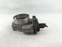 2014-2015 Gmc Sierra 1500 Throttle Body P/N:12617792 Fits Fits 2014 2015 OEM Used Auto Parts - Oemusedautoparts1.com