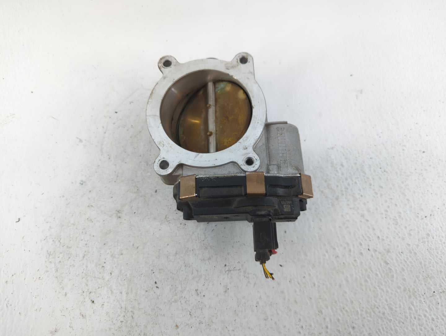 2014-2015 Gmc Sierra 1500 Throttle Body P/N:12617792 Fits Fits 2014 2015 OEM Used Auto Parts - Oemusedautoparts1.com