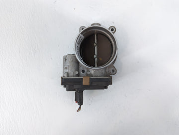 2014-2022 Gmc Sierra 1500 Throttle Body P/N:12617792 Fits Fits 2014 2015 2016 2017 2018 2019 2020 2021 2022 OEM Used Auto Pa