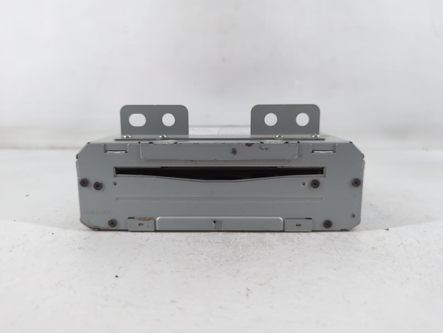 2014 Gmc Sierra 1500 Radio AM FM Cd Player Receiver Replacement P/N:23487129 Fits Fits 2013 2015 OEM Used Auto Parts - Oemus