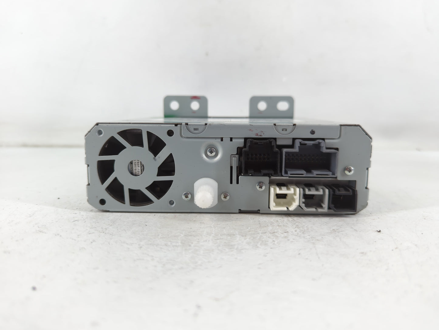 2014 Gmc Sierra 1500 Radio AM FM Cd Player Receiver Replacement P/N:23487129 Fits Fits 2013 2015 OEM Used Auto Parts - Oemus