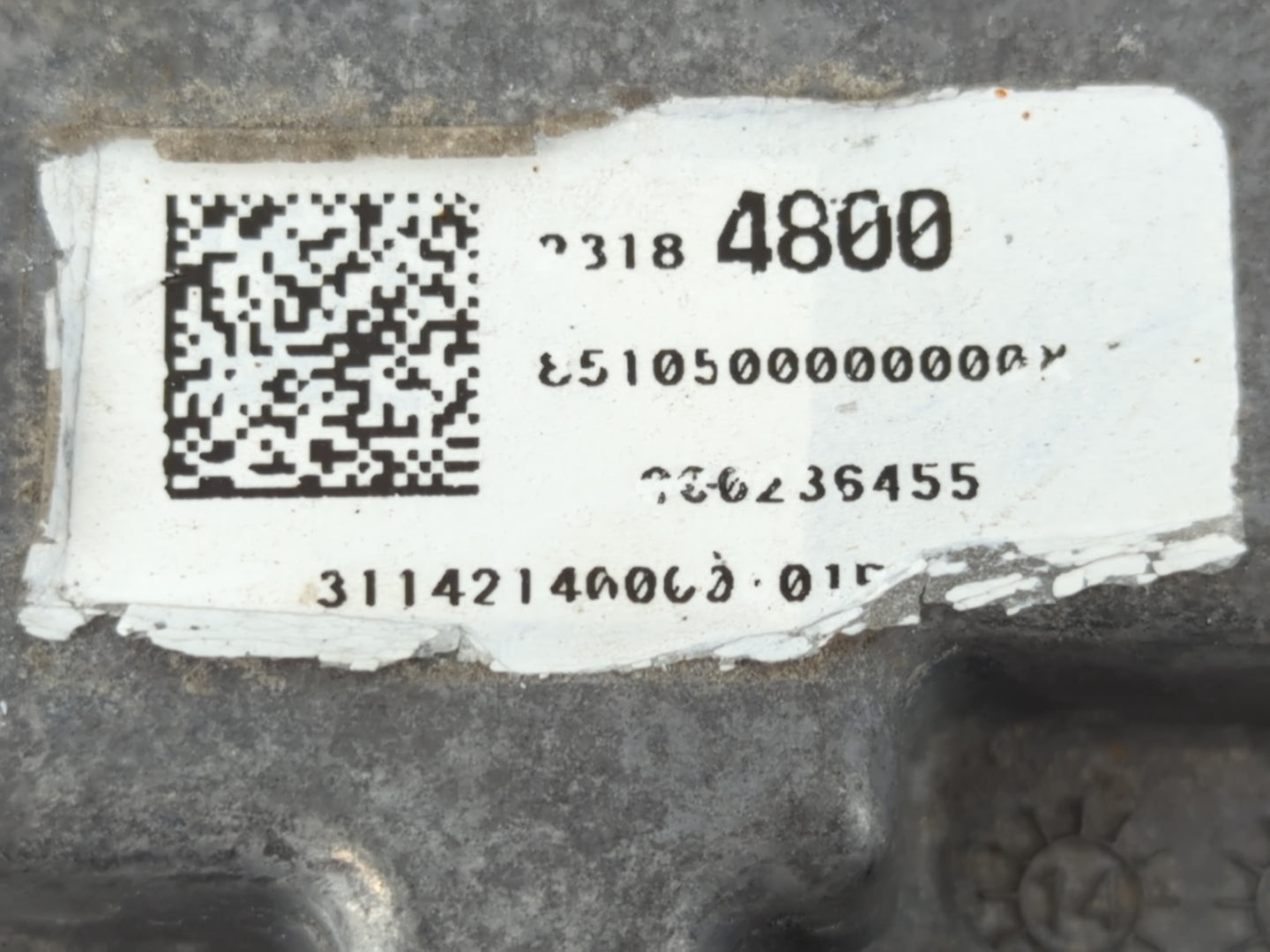 2014-2014 Gmc Sierra 1500 Pressure Sensor Control Module 23184800 - Oemusedautoparts1.com
