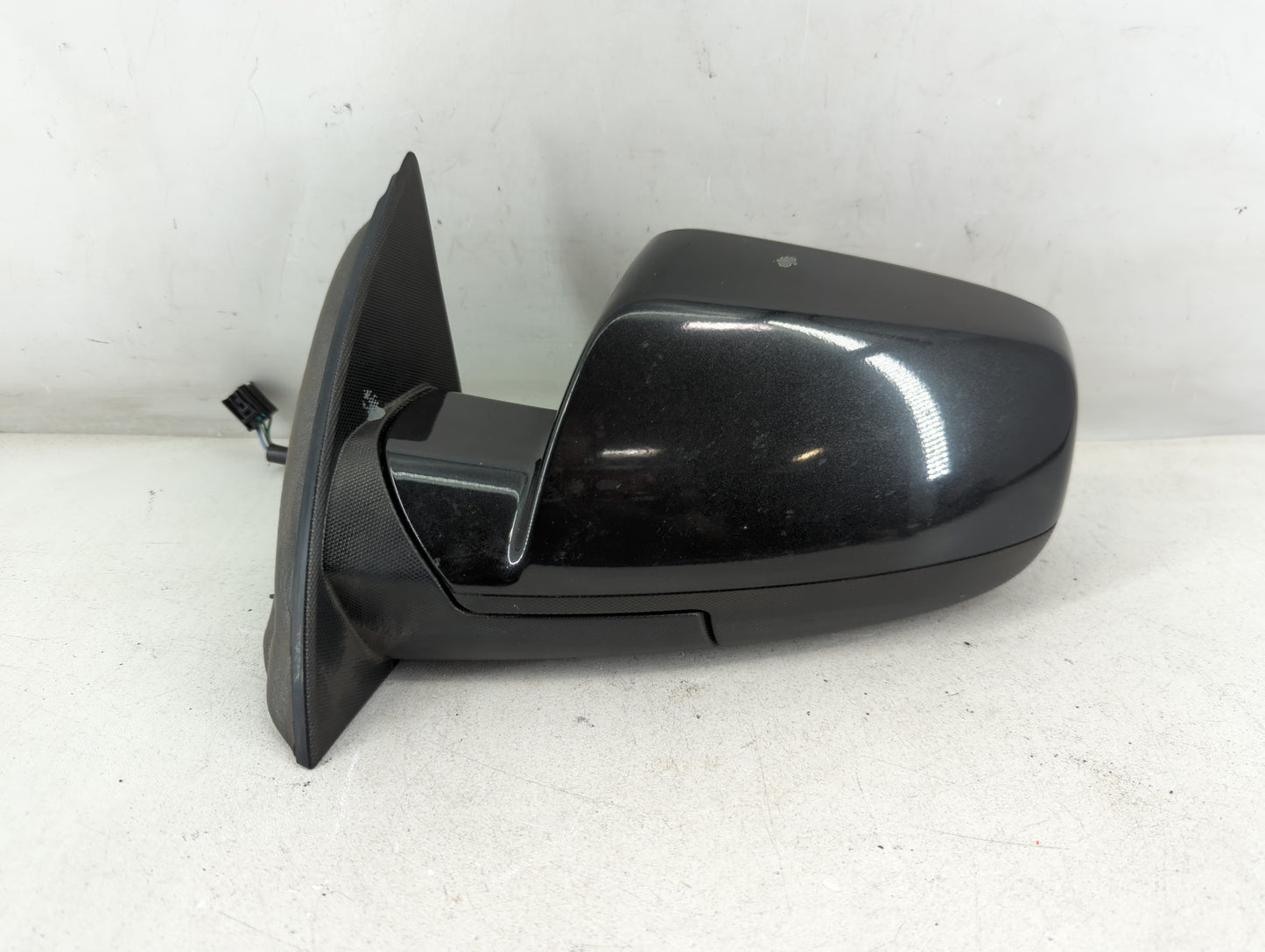 2011-2014 Gmc Terrain Driver Side View Mirror - Left Door Mirror OEM Used - Oemusedautoparts1.com