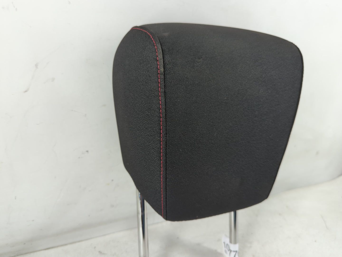 2014-2017 Gmc Terrain Headrest Head Rest Front Driver Passenger Seat Fits Fits 2014 2015 2016 2017 OEM Used Auto Parts - Oem
