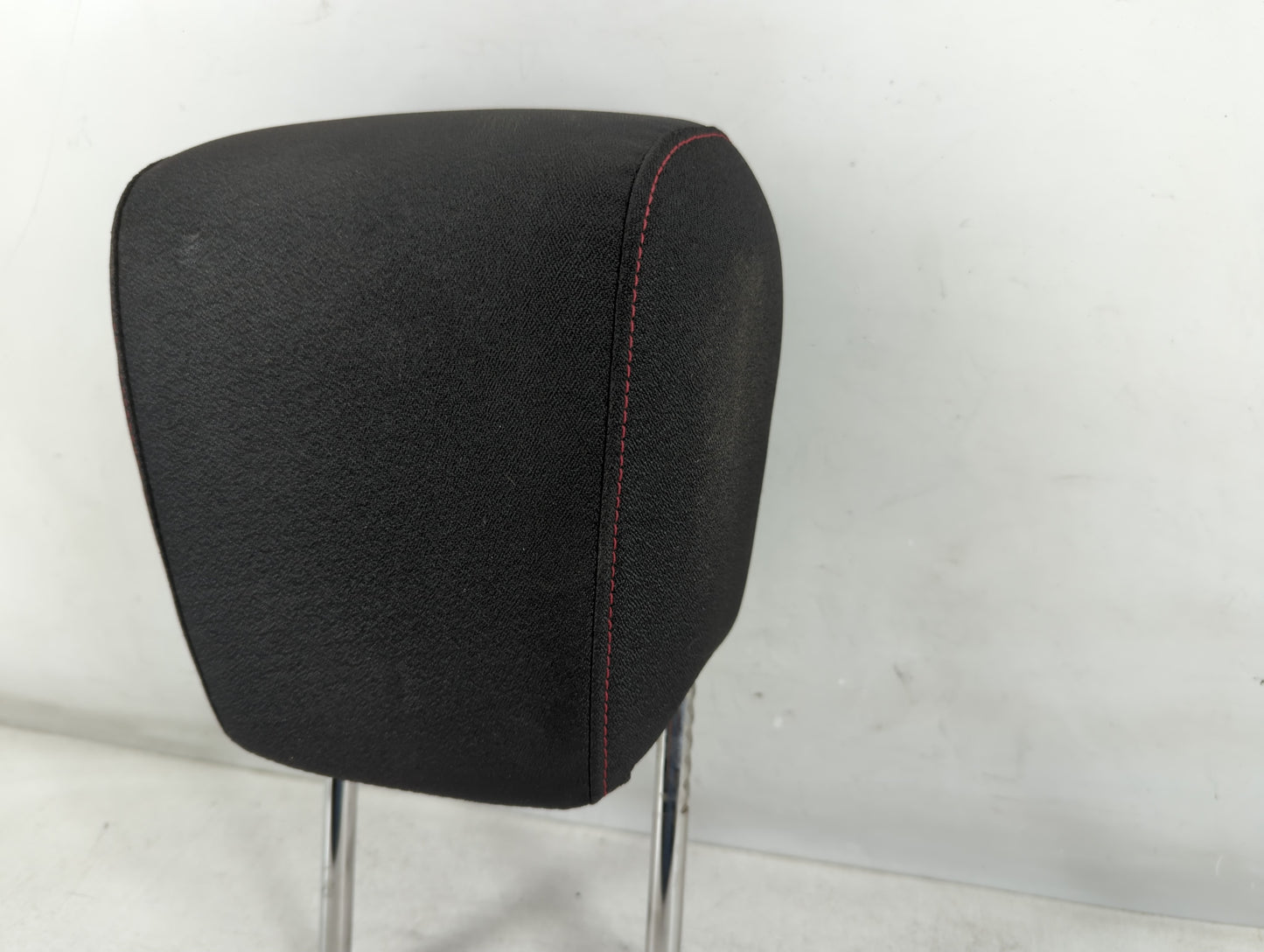 2014-2017 Gmc Terrain Headrest Head Rest Front Driver Passenger Seat Fits Fits 2014 2015 2016 2017 OEM Used Auto Parts - Oem