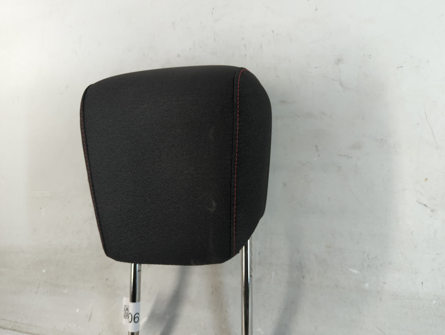 2014-2017 Gmc Terrain Headrest Head Rest Front Driver Passenger Seat Fits Fits 2014 2015 2016 2017 OEM Used Auto Parts - Oem