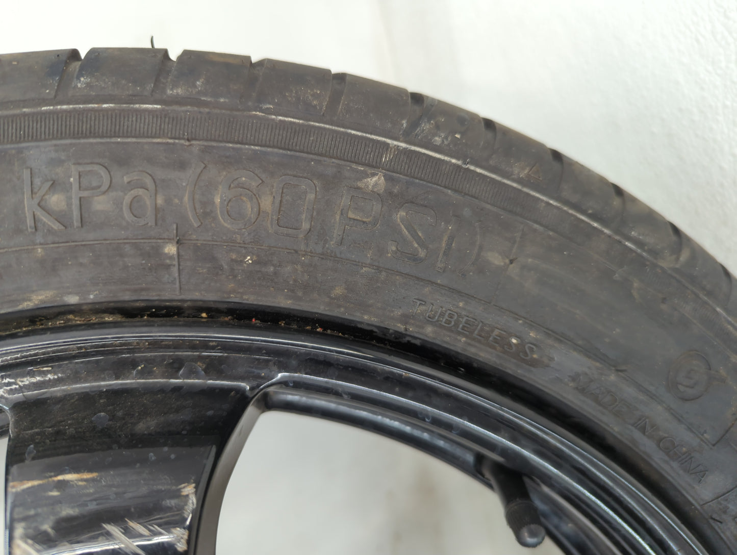 2014-2014 Gmc Terrain Spare Donut Tire Wheel Rim Oem - Oemusedautoparts1.com