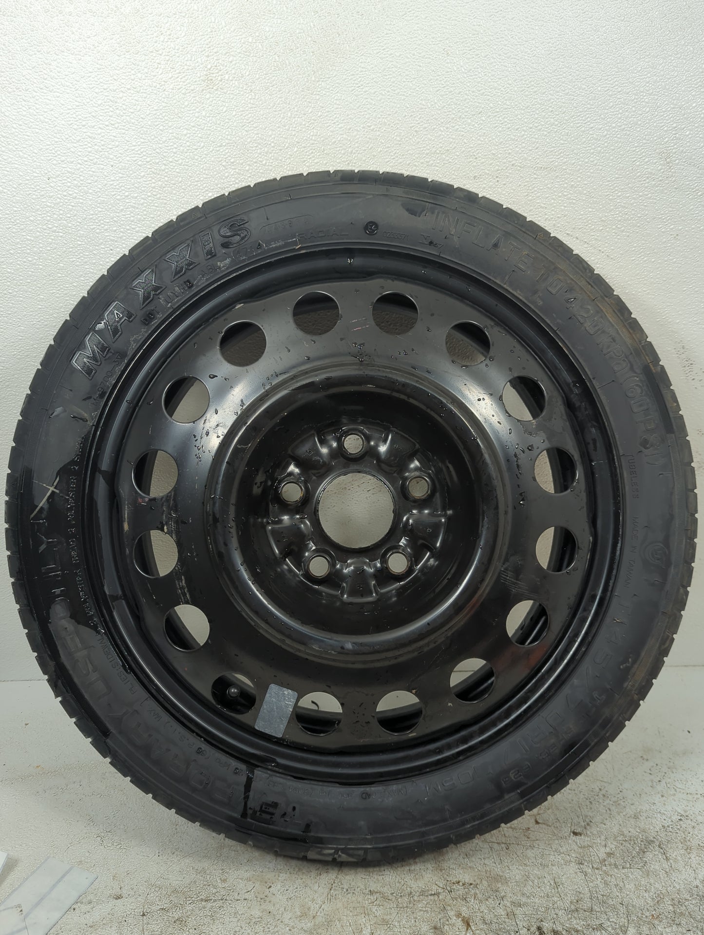 2014-2017 Gmc Terrain Spare Donut Tire Wheel Rim Oem 1142705 - Oemusedautoparts1.com