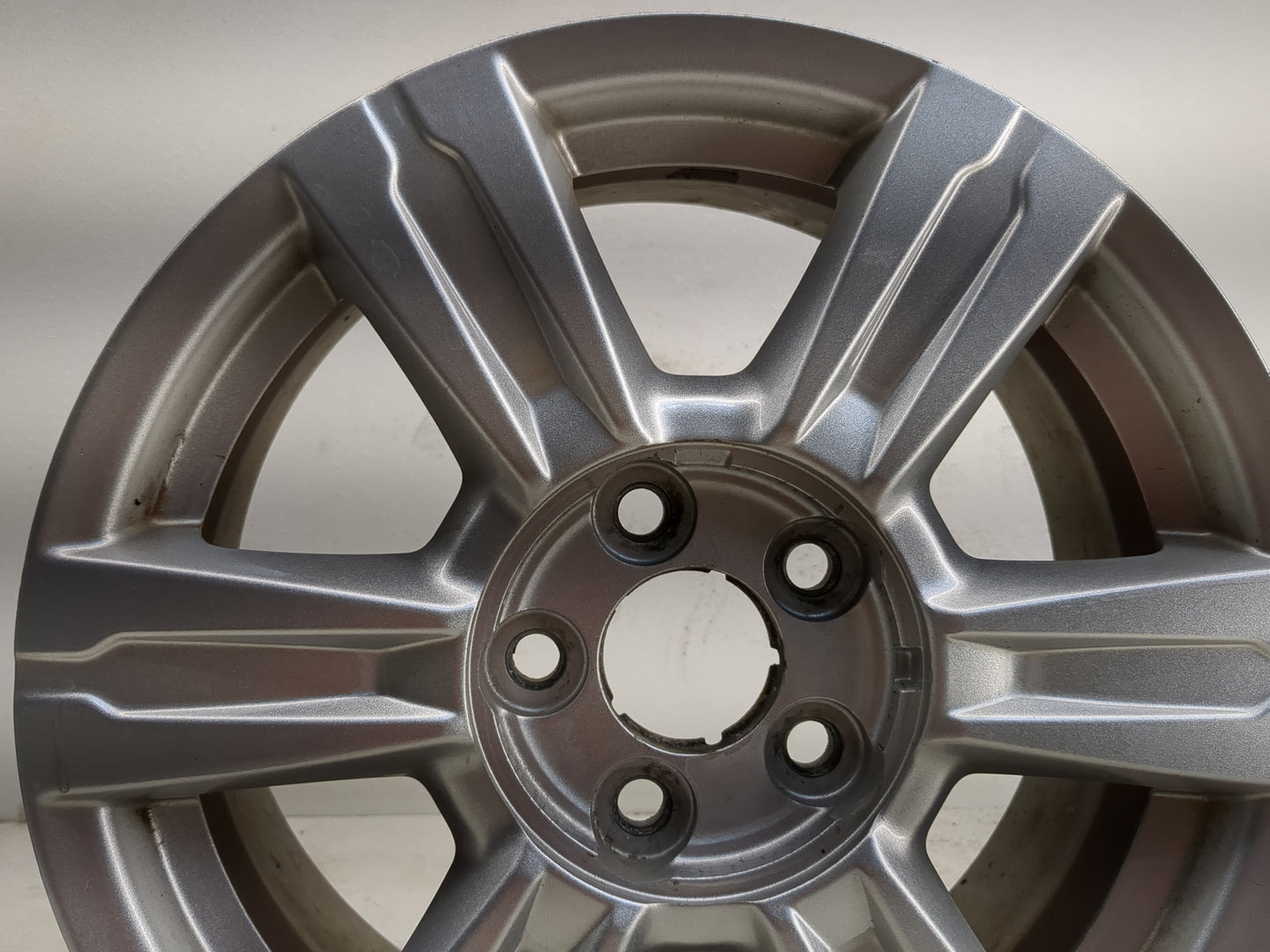 2014-2017 Gmc Terrain Oem Wheel Rim - Oemusedautoparts1.com