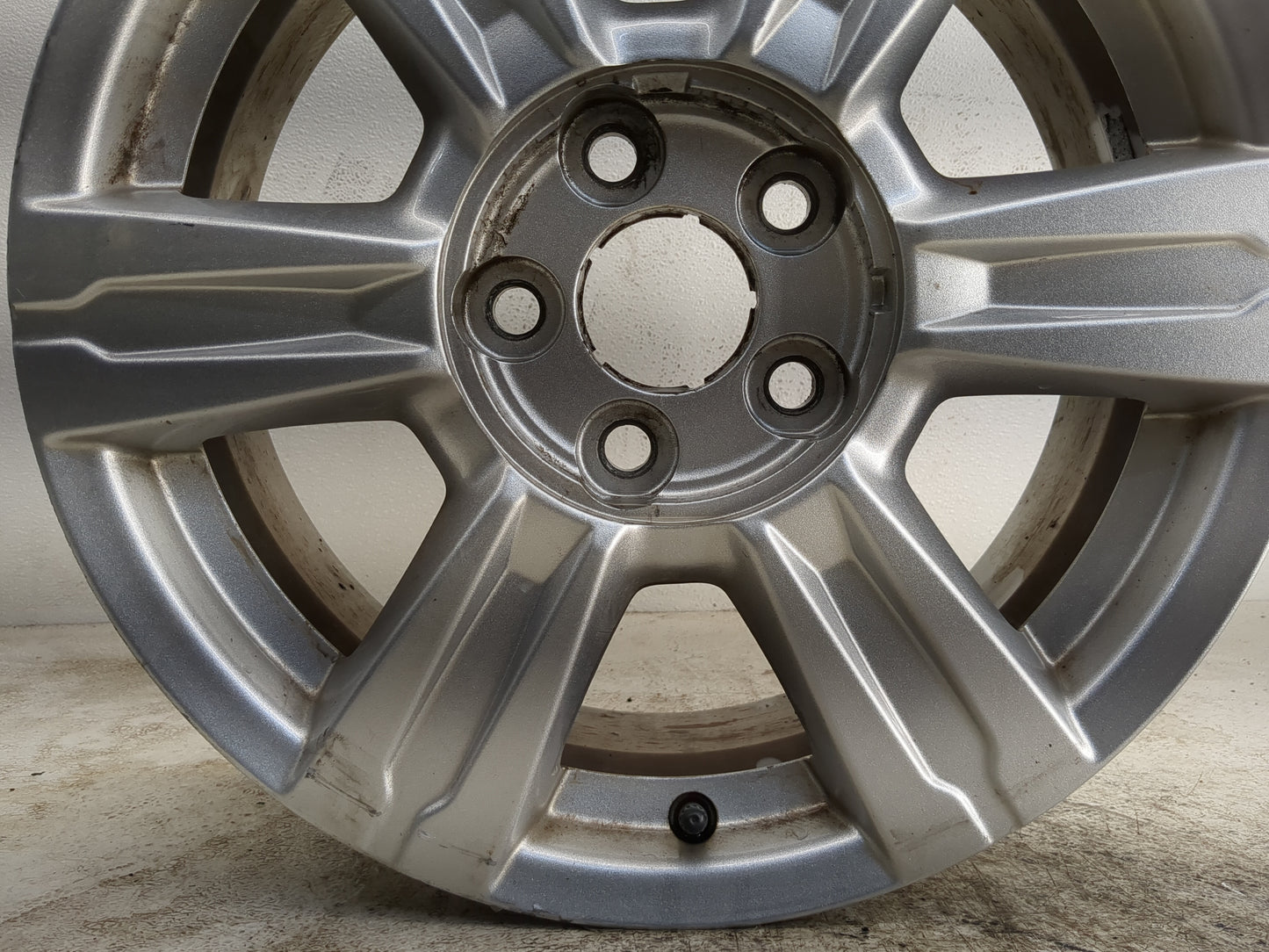 2014-2017 Gmc Terrain Oem Wheel Rim 1142708 - Oemusedautoparts1.com