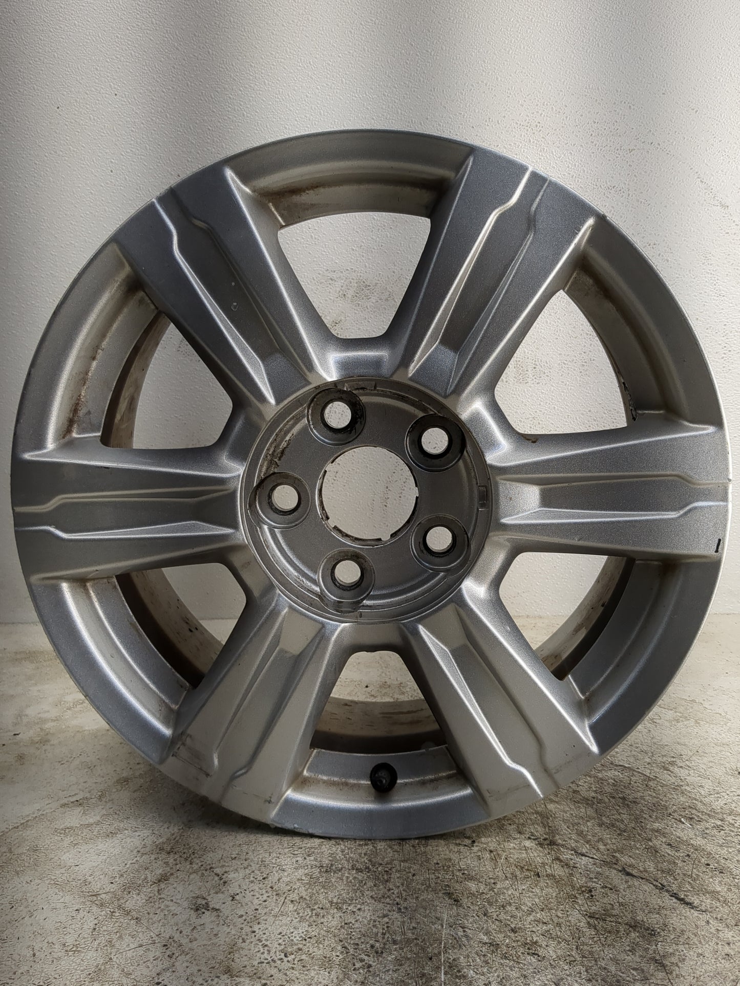 2014-2017 Gmc Terrain Oem Wheel Rim 1142708 - Oemusedautoparts1.com