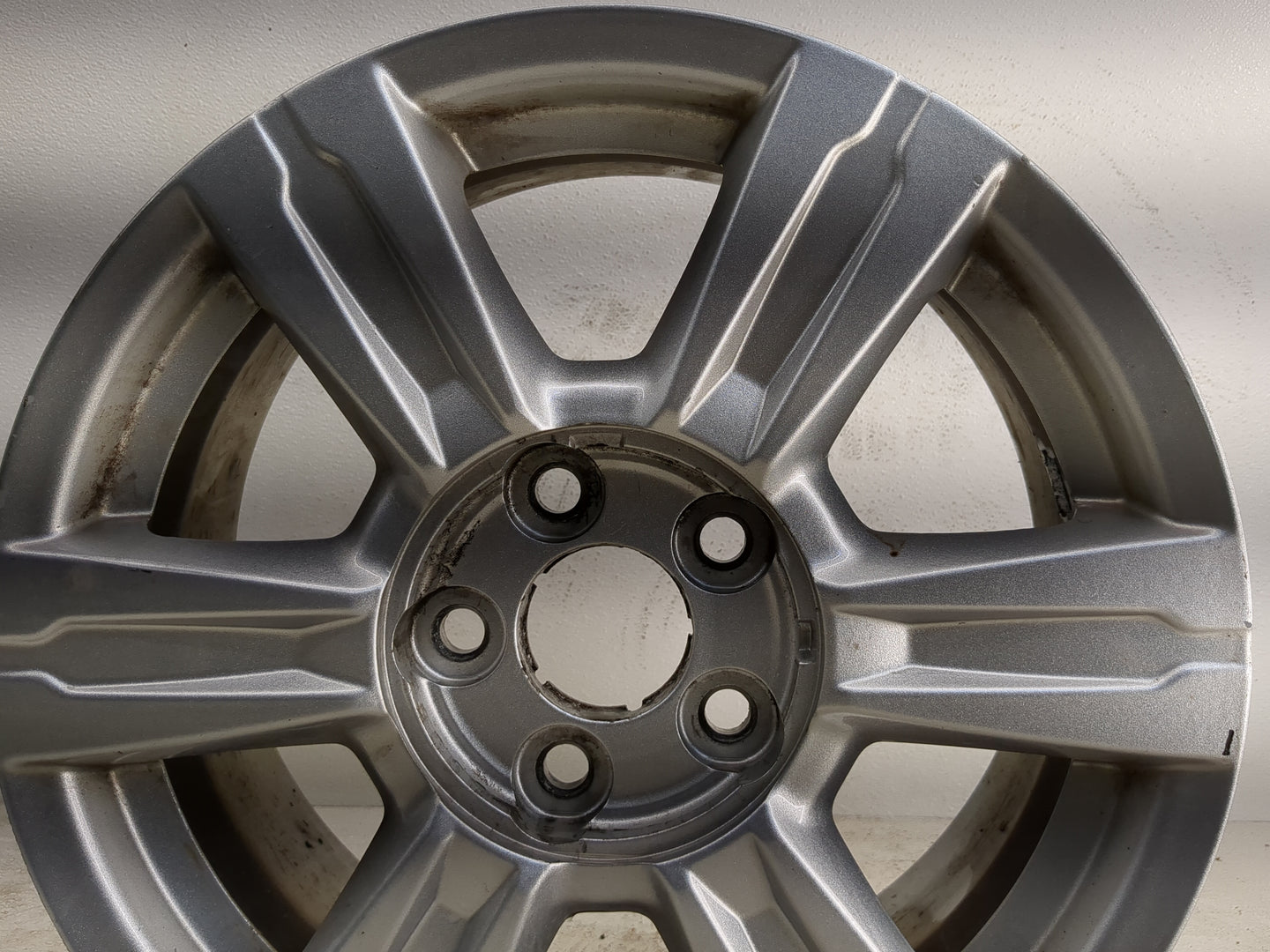 2014-2017 Gmc Terrain Oem Wheel Rim 1142708 - Oemusedautoparts1.com
