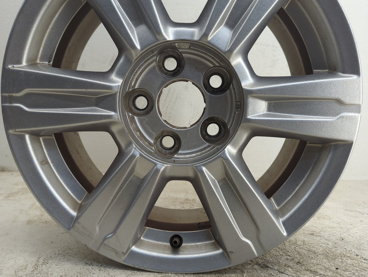 2014-2017 Gmc Terrain Oem Wheel Rim 1142709 - Oemusedautoparts1.com