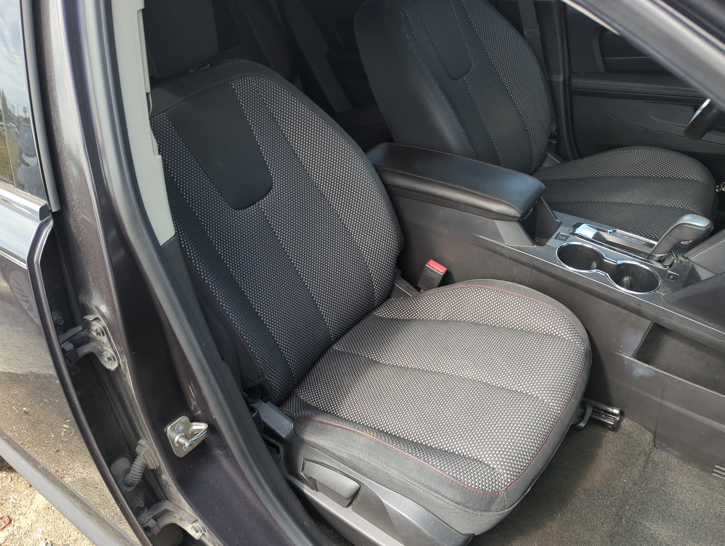 2014-2017 Gmc Terrain Passenger Front Seat Oem - Oemusedautoparts1.com