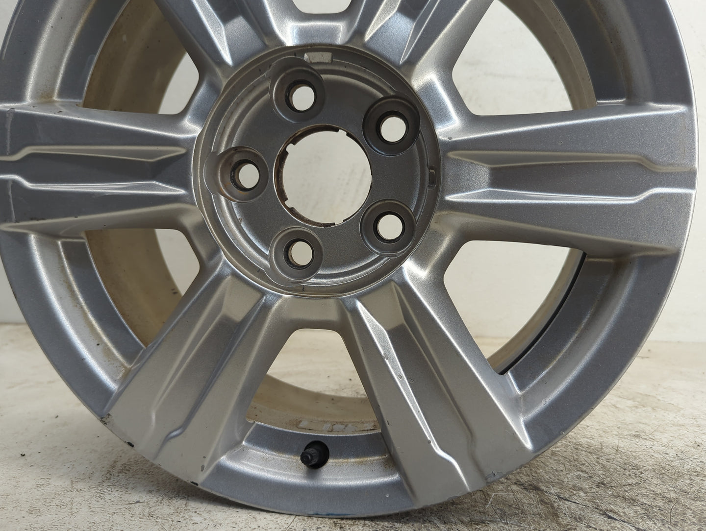 2014-2017 Gmc Terrain Oem Wheel Rim 1193067 - Oemusedautoparts1.com