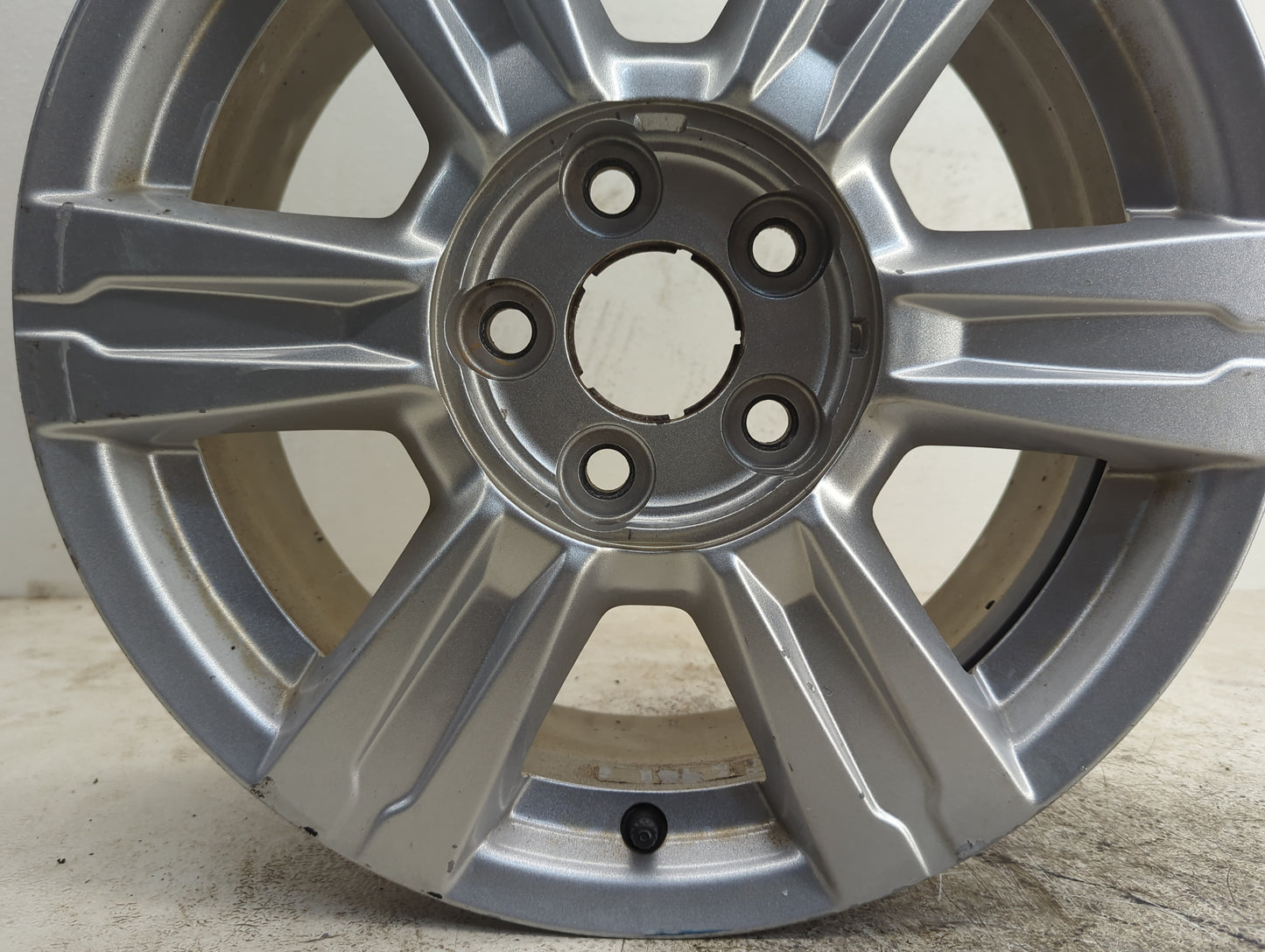 2014-2017 Gmc Terrain Oem Wheel Rim 1193067 - Oemusedautoparts1.com