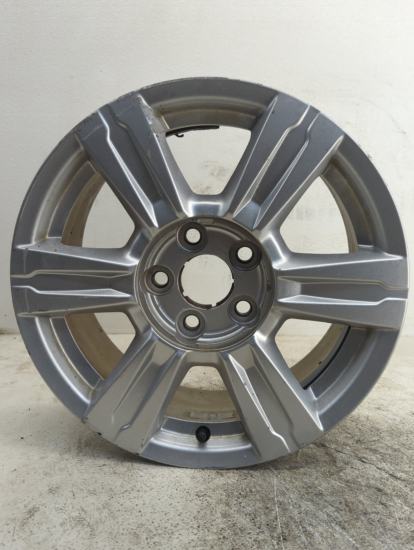 2014-2017 Gmc Terrain Oem Wheel Rim 1193067 - Oemusedautoparts1.com