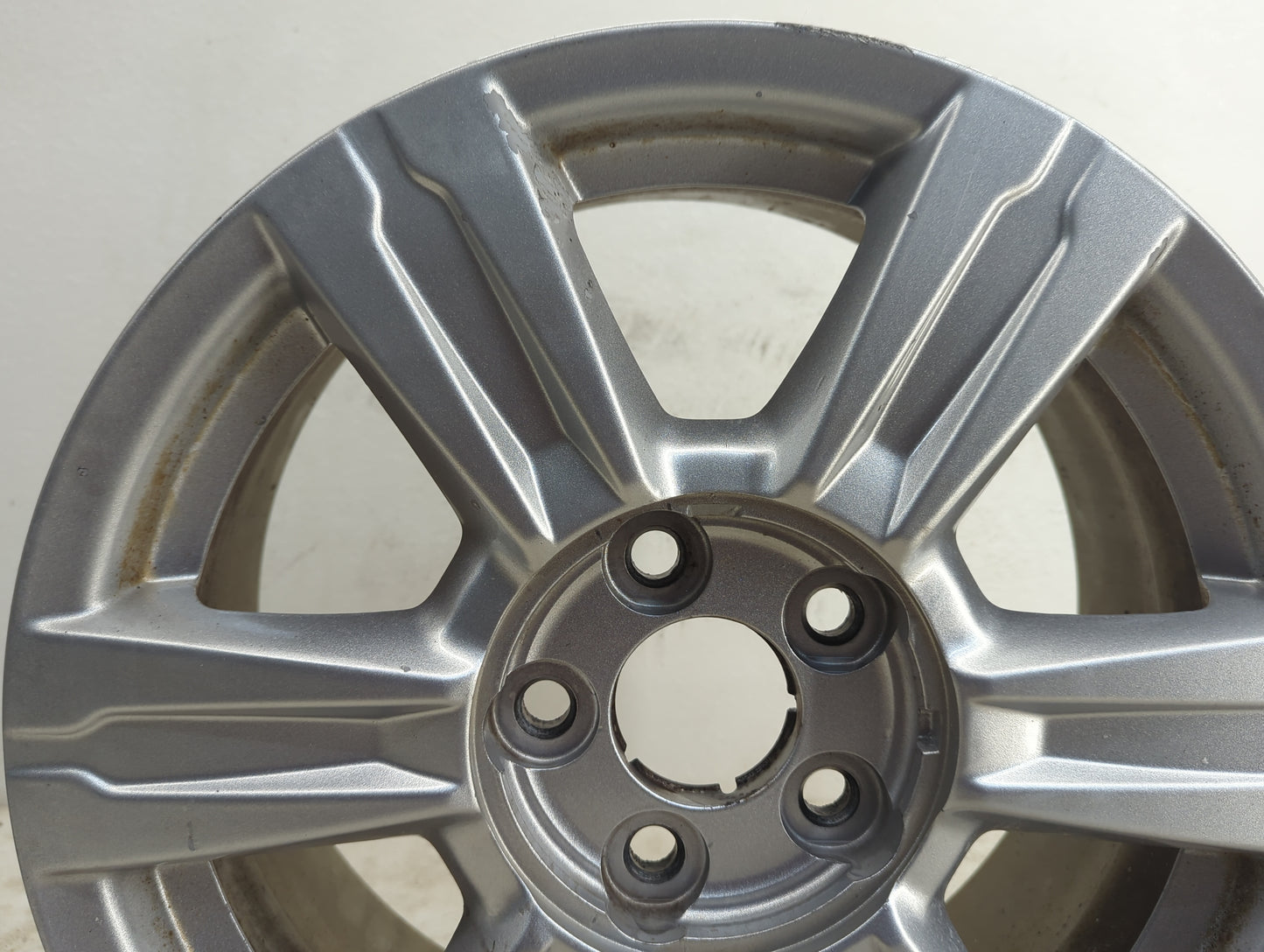 2014-2017 Gmc Terrain Oem Wheel Rim 1193069 - Oemusedautoparts1.com