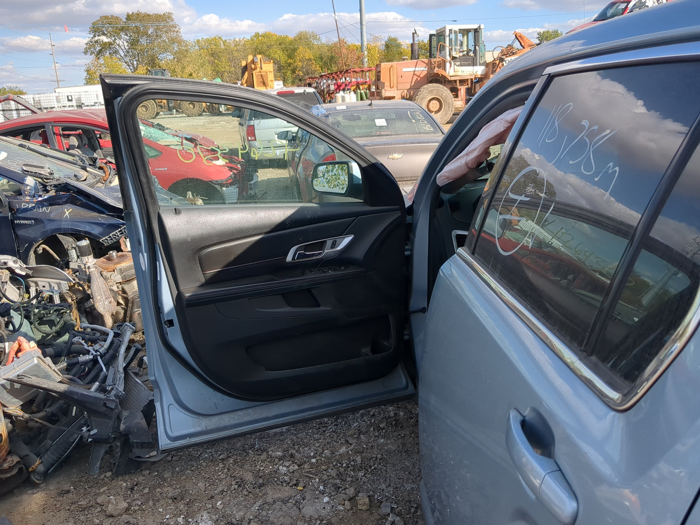2010-2017 Gmc Terrain Driver Front Door Oem 1193509 - Oemusedautoparts1.com