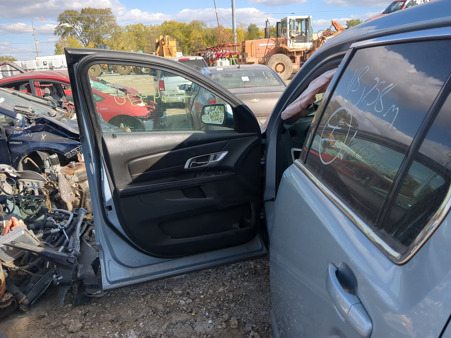 2010-2017 Gmc Terrain Driver Front Door Oem 1193509 - Oemusedautoparts1.com