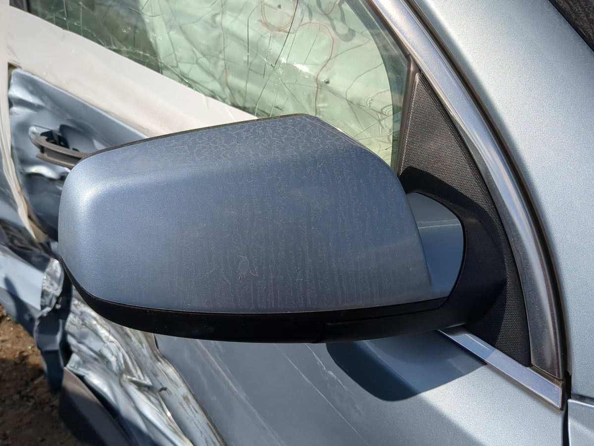 2011-2014 Gmc Terrain Passenger Side View Mirror - Right Door Mirror OEM Used - Oemusedautoparts1.com