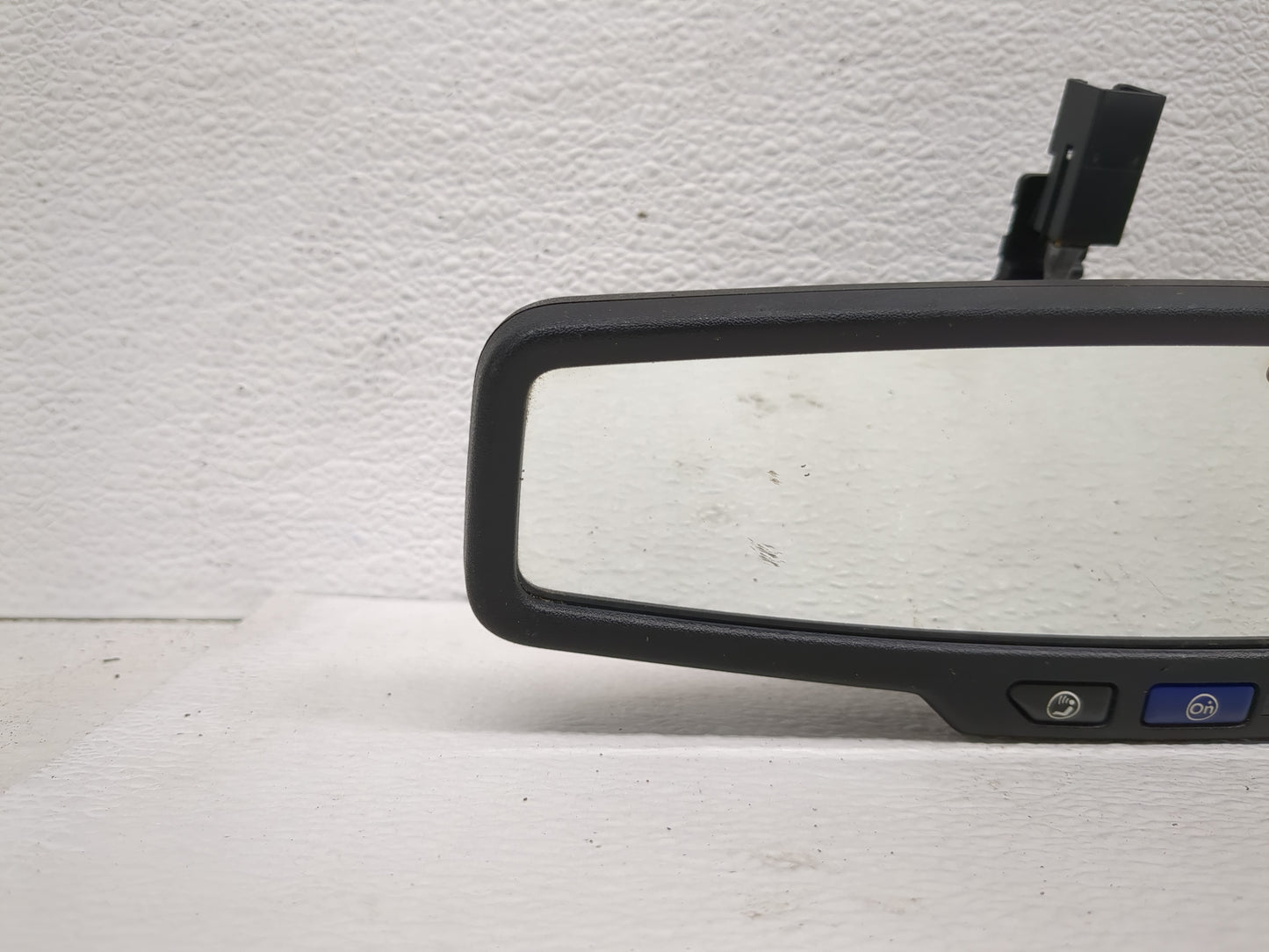 2010-2017 Gmc Terrain Interior Rear View Mirror Replacement OEM P/N:E11026538 Fits OEM Used Auto Parts - Oemusedautoparts1.c