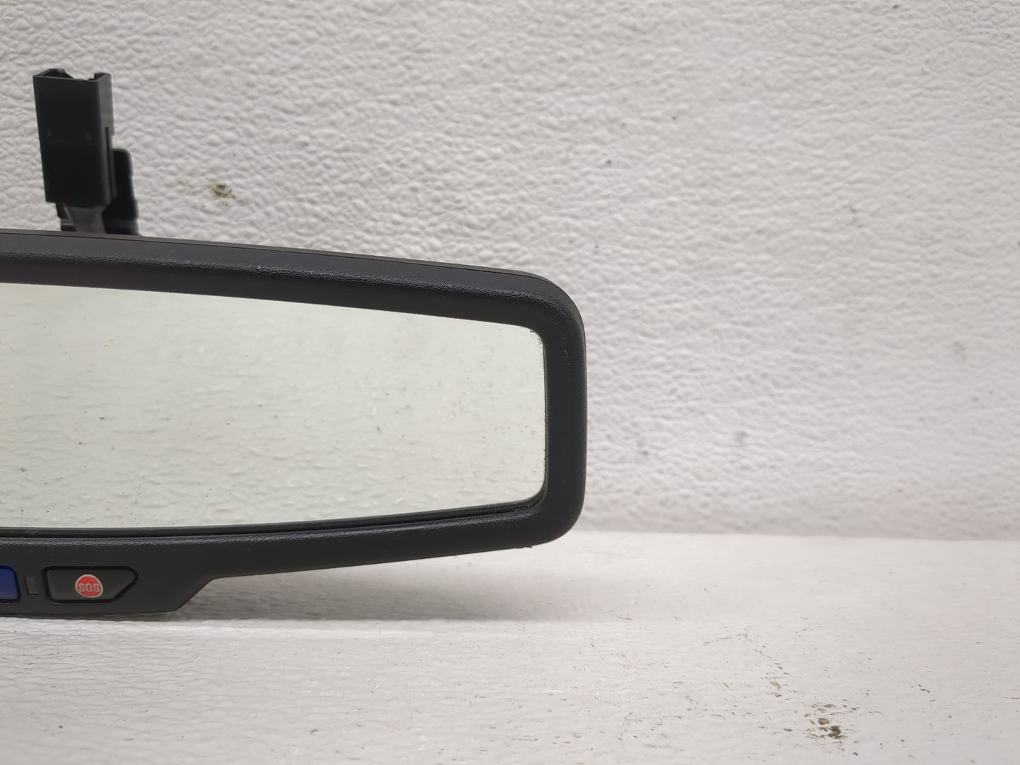 2010-2017 Gmc Terrain Interior Rear View Mirror Replacement OEM P/N:E11026538 Fits OEM Used Auto Parts - Oemusedautoparts1.c