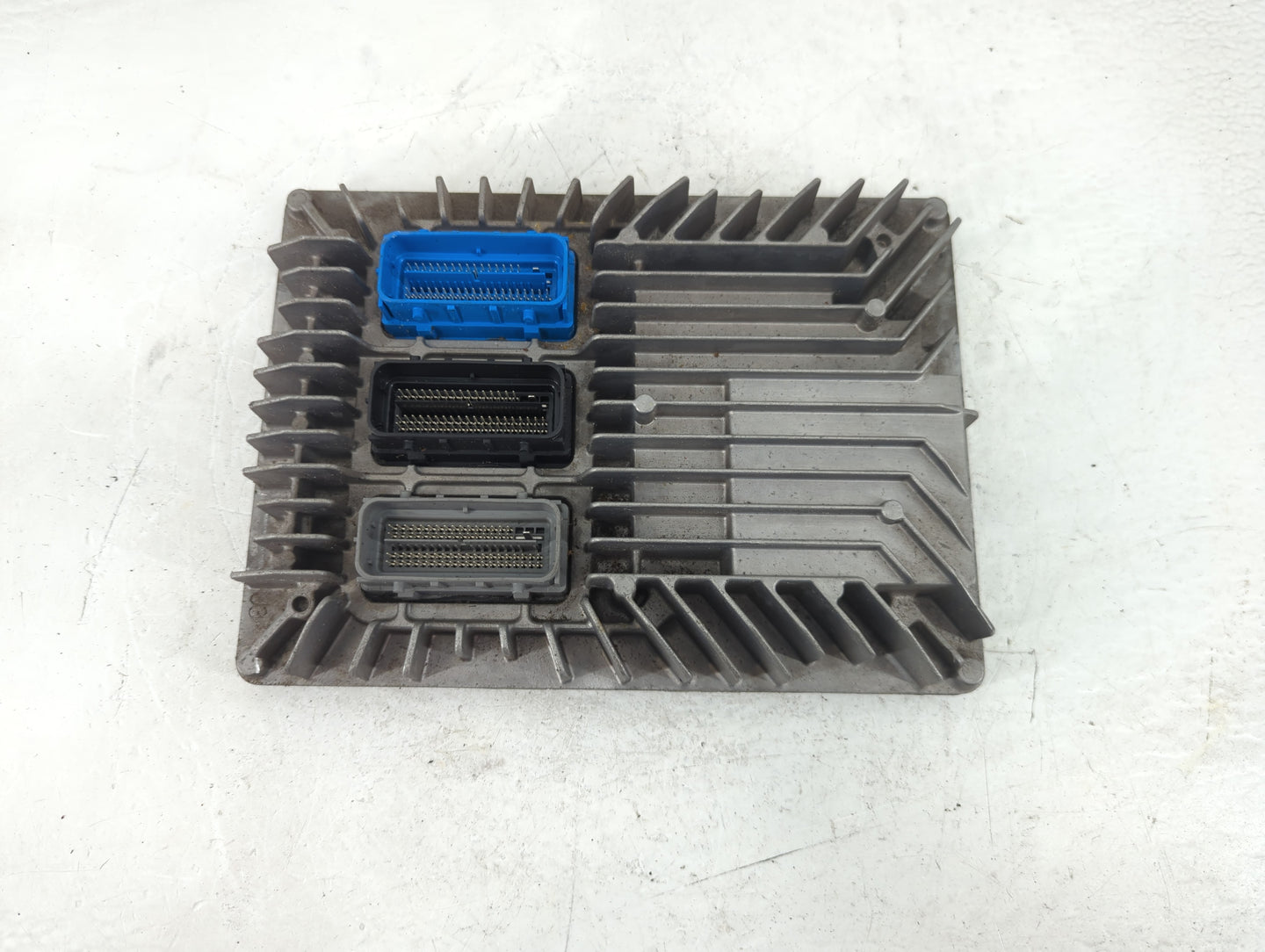 2013-2016 Gmc Terrain PCM Engine Control Computer ECU ECM PCU OEM P/N:12657781 Fits Fits 2013 2014 2015 2016 OEM Used Auto P