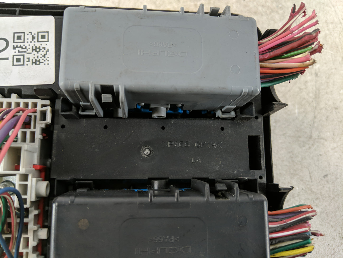 2013-2016 Gmc Terrain Fusebox Fuse Box Panel Relay Module Fits Fits 2013 2014 2015 2016 OEM Used Auto Parts - Oemusedautopar