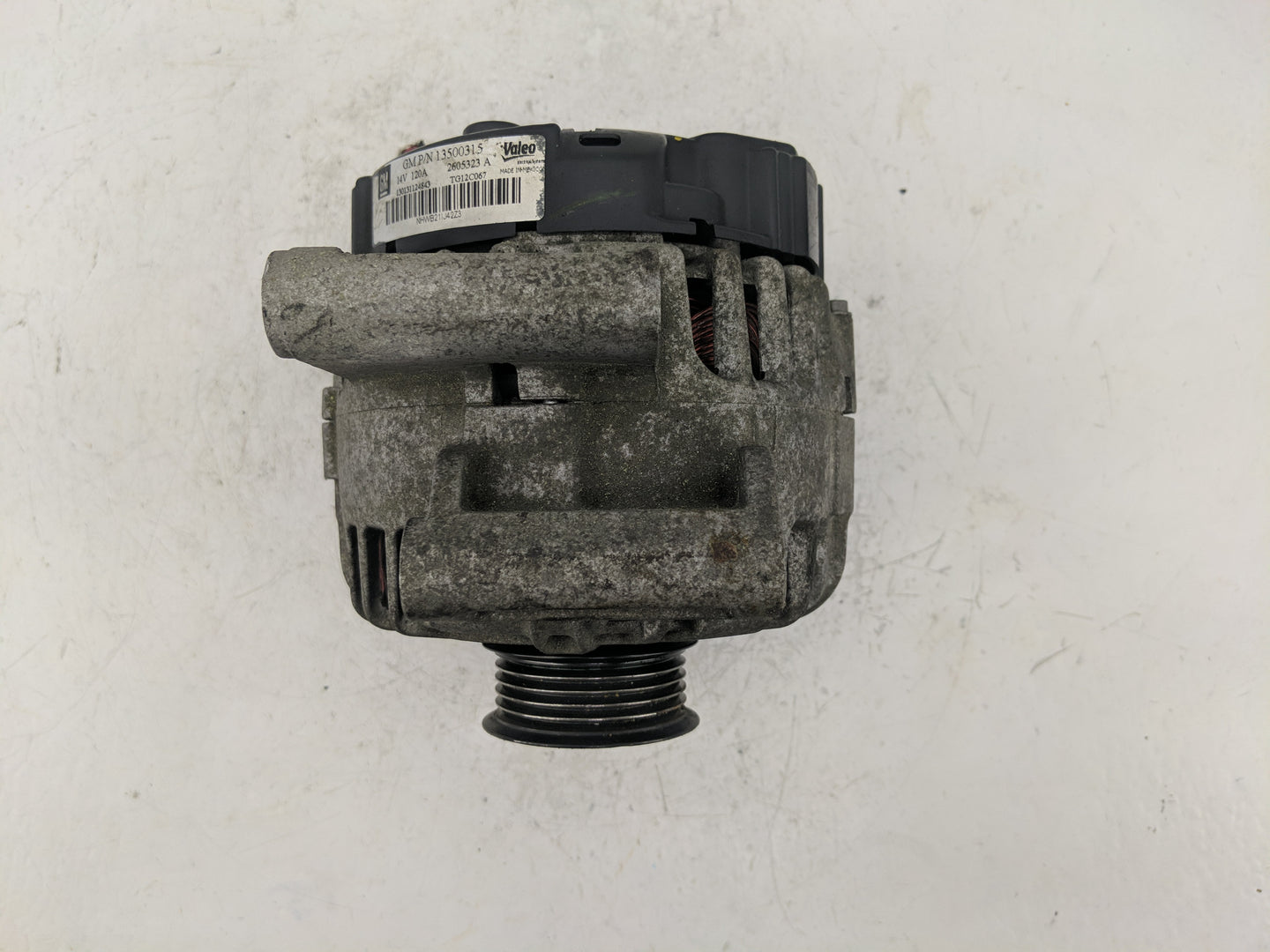 2010-2017 Gmc Terrain Alternator Replacement Generator Charging Assembly Engine OEM P/N:13500315 Fits OEM Used Auto Parts - 