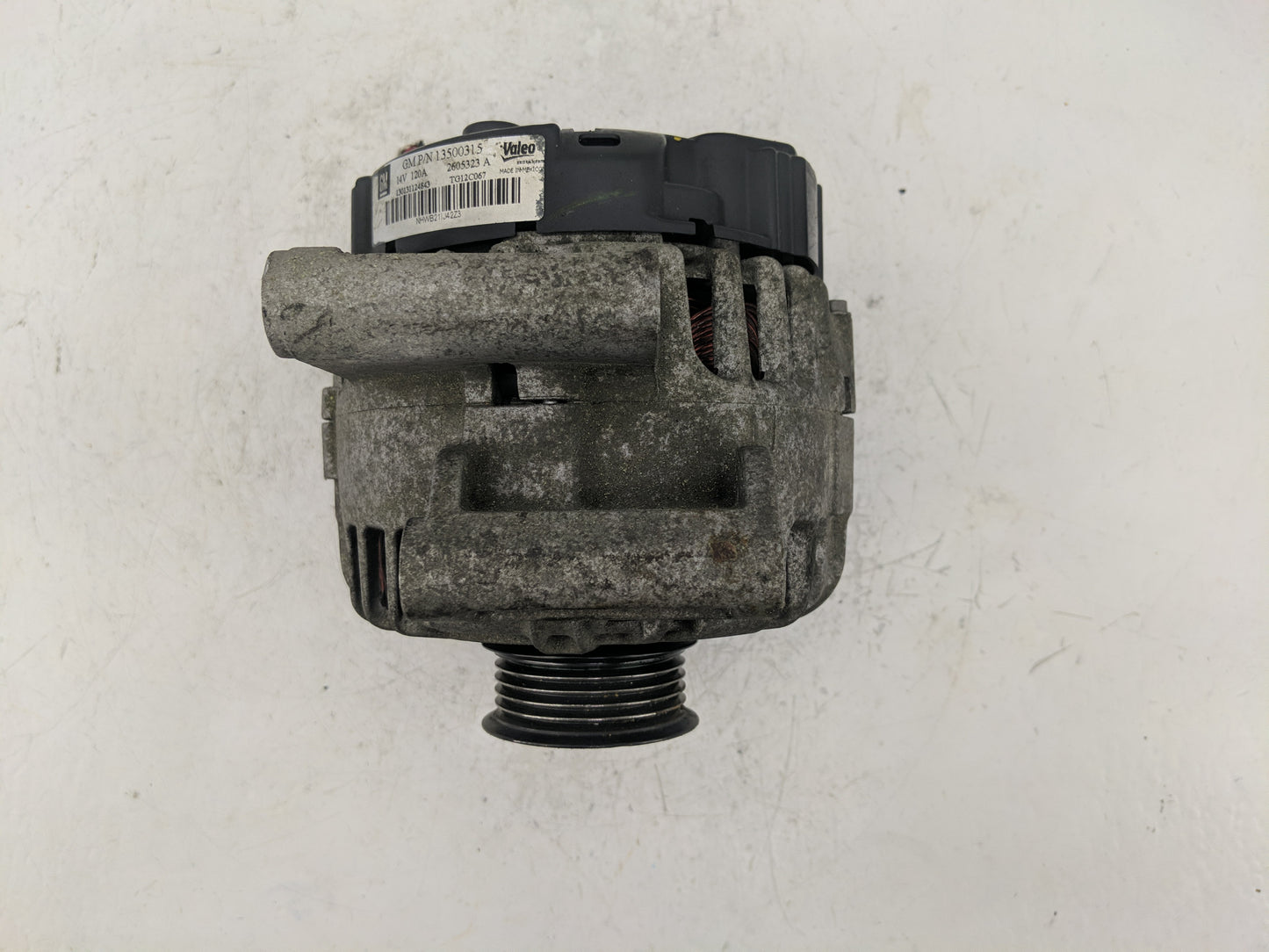 2010-2017 Gmc Terrain Alternator Replacement Generator Charging Assembly Engine OEM P/N:13500315 Fits OEM Used Auto Parts - 