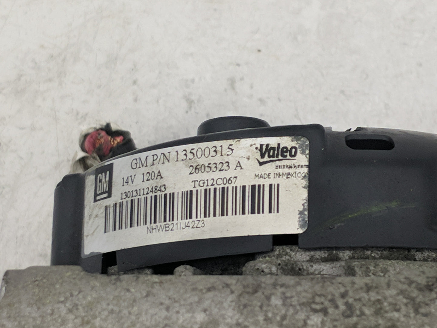 2010-2017 Gmc Terrain Alternator Replacement Generator Charging Assembly Engine OEM P/N:13500315 Fits OEM Used Auto Parts - 