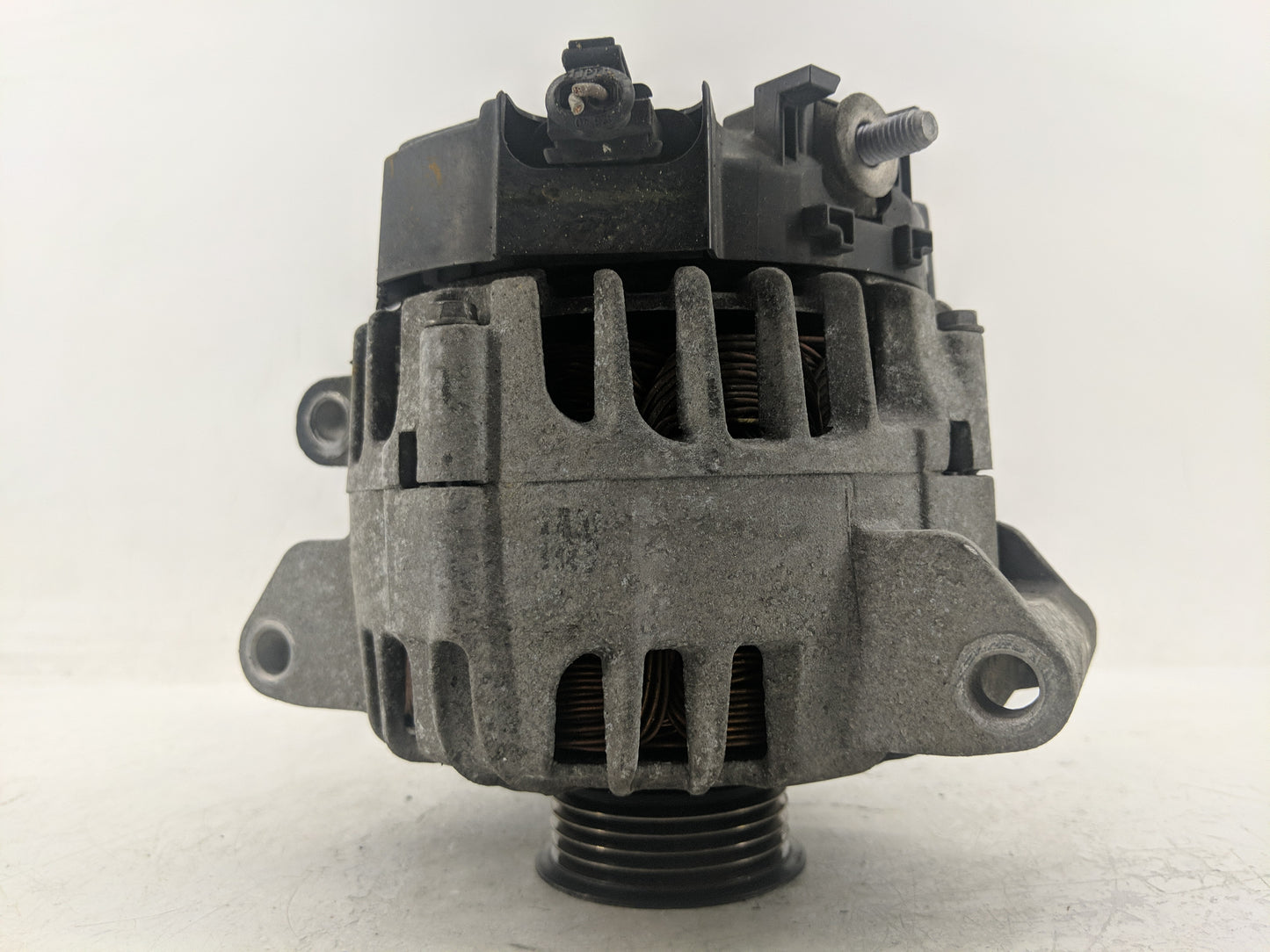 2010-2017 Gmc Terrain Alternator Replacement Generator Charging Assembly Engine OEM P/N:13500315 Fits OEM Used Auto Parts - 