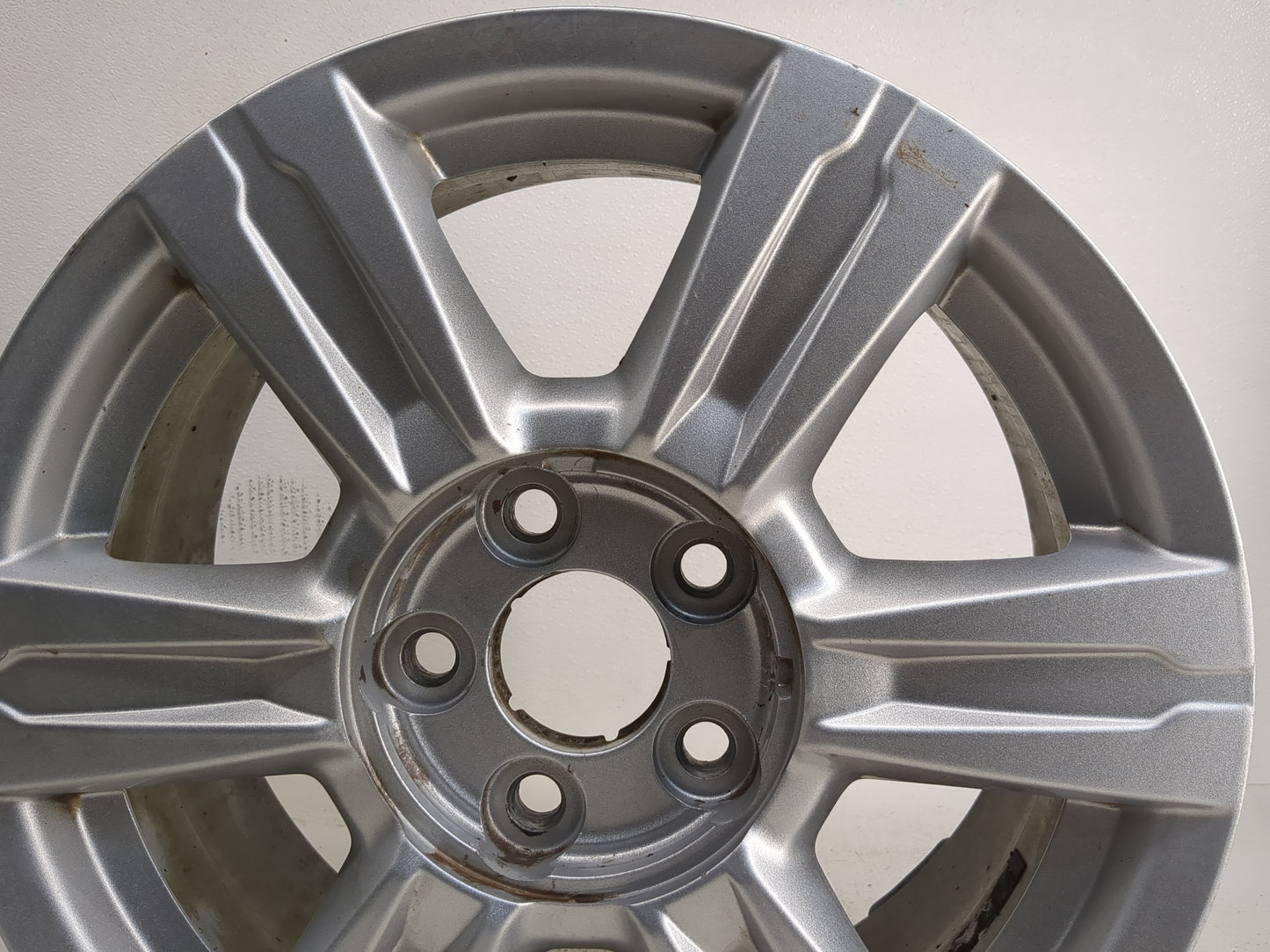 2014-2017 Gmc Terrain Oem Wheel Rim 1224427 - Oemusedautoparts1.com