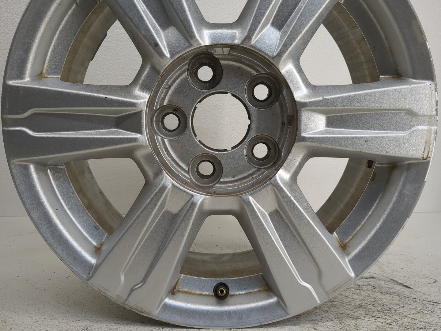 2014-2017 Gmc Terrain Oem Wheel Rim 1224429 - Oemusedautoparts1.com