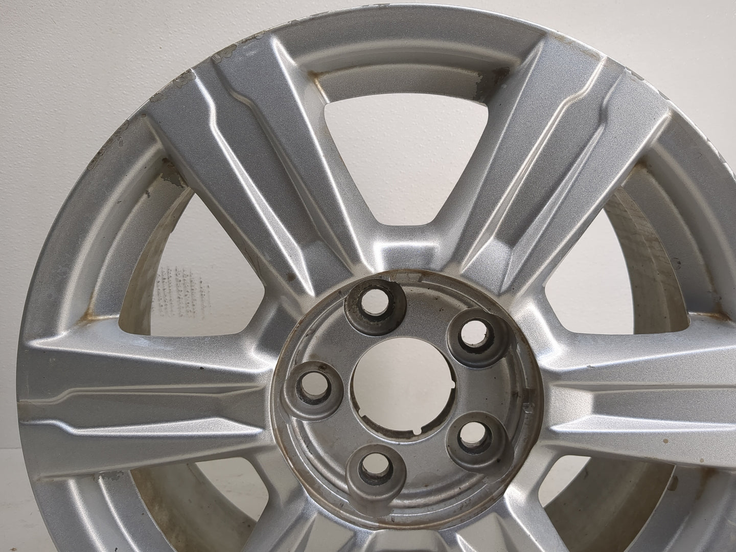2014-2017 Gmc Terrain Oem Wheel Rim 1224429 - Oemusedautoparts1.com
