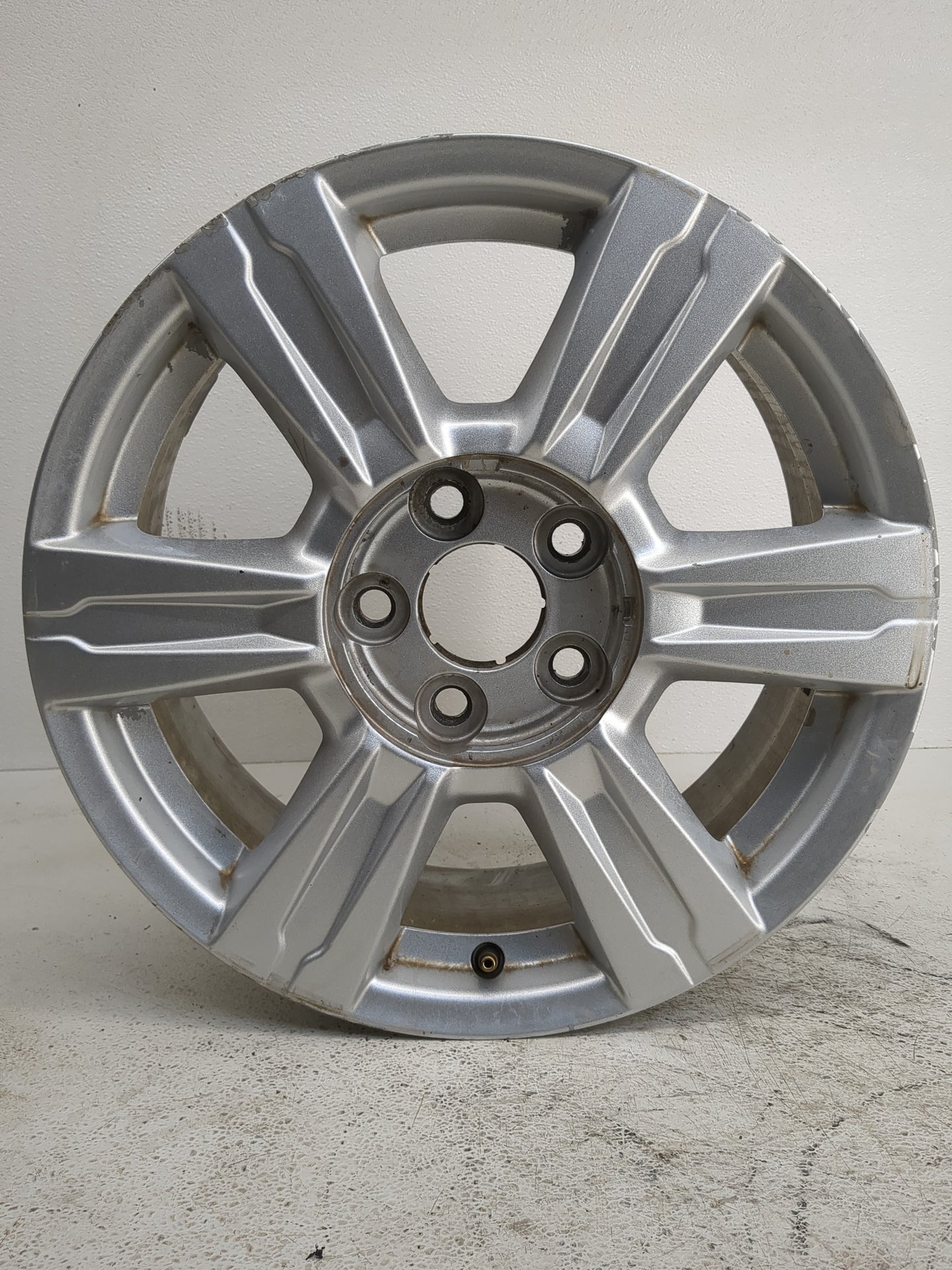 2014-2017 Gmc Terrain Oem Wheel Rim 1224429 - Oemusedautoparts1.com