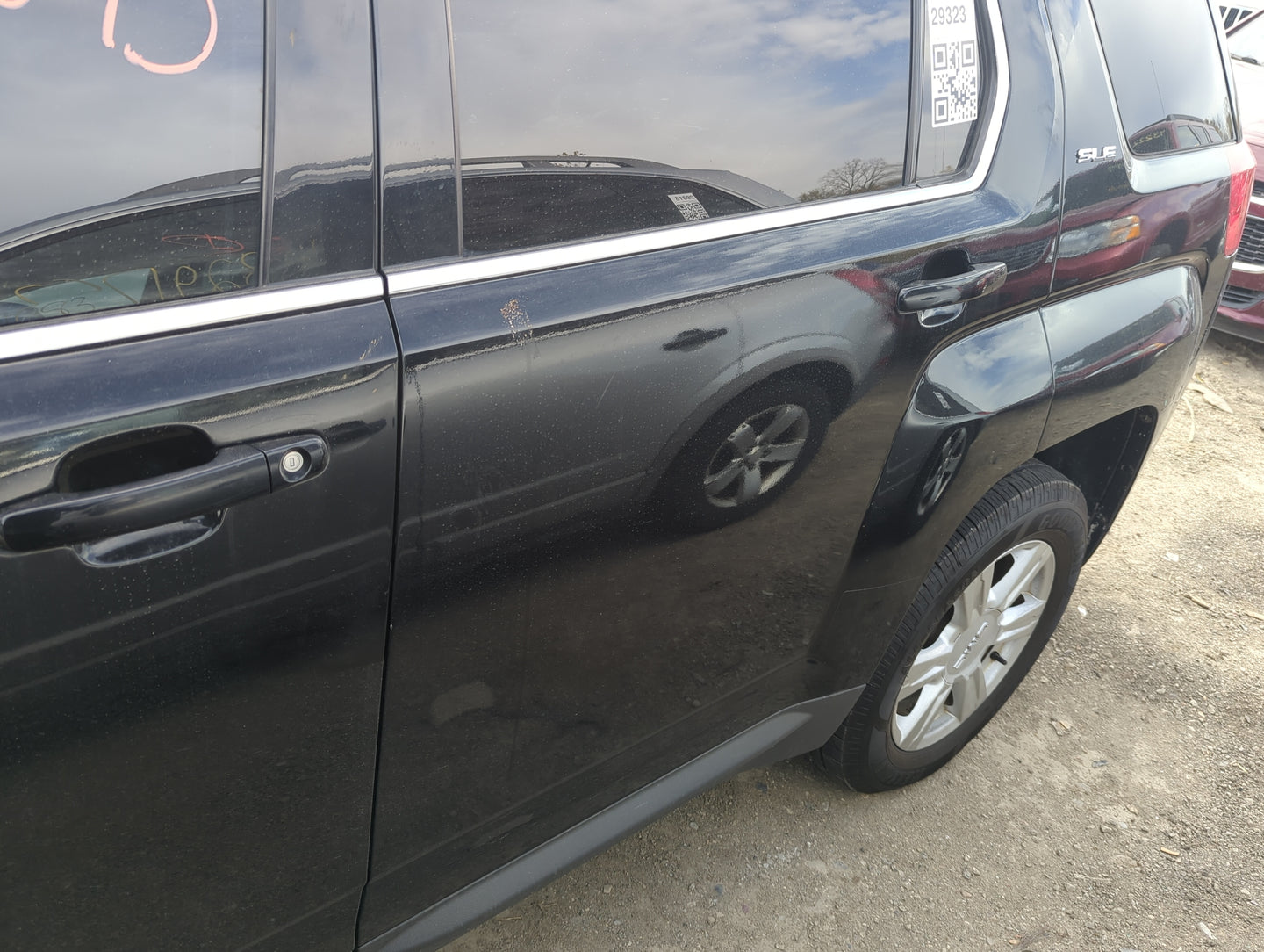 2010-2015 Gmc Terrain Driver Rear Door Oem 1225706 - Oemusedautoparts1.com