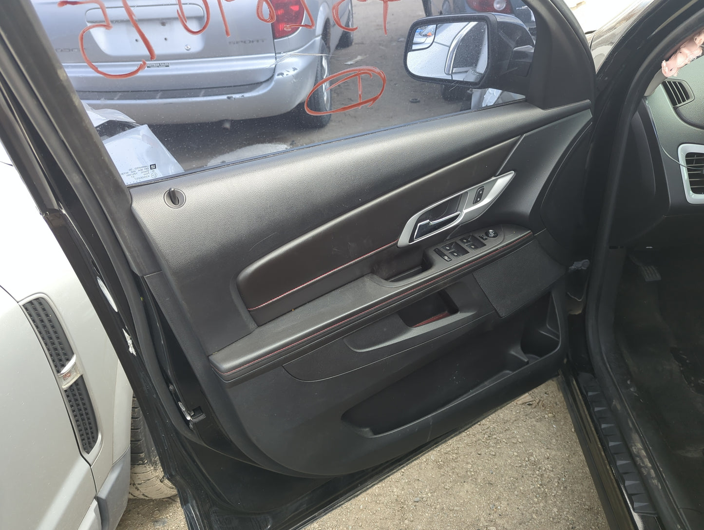 2014 Gmc Terrain Front Left Driver Interior Door Panel Trim 1225783 - Oemusedautoparts1.com