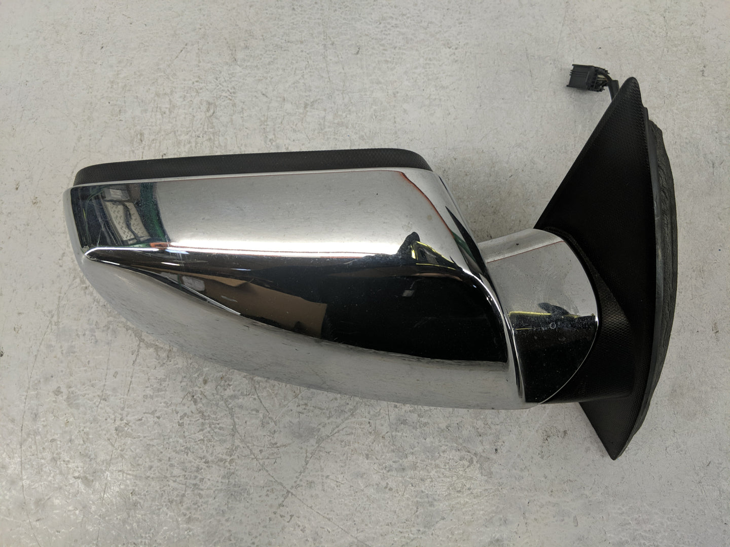 2014 Gmc Terrain Side Mirror Replacement Passenger Right View Door Mirror Fits OEM Used Auto Parts - Oemusedautoparts1.com