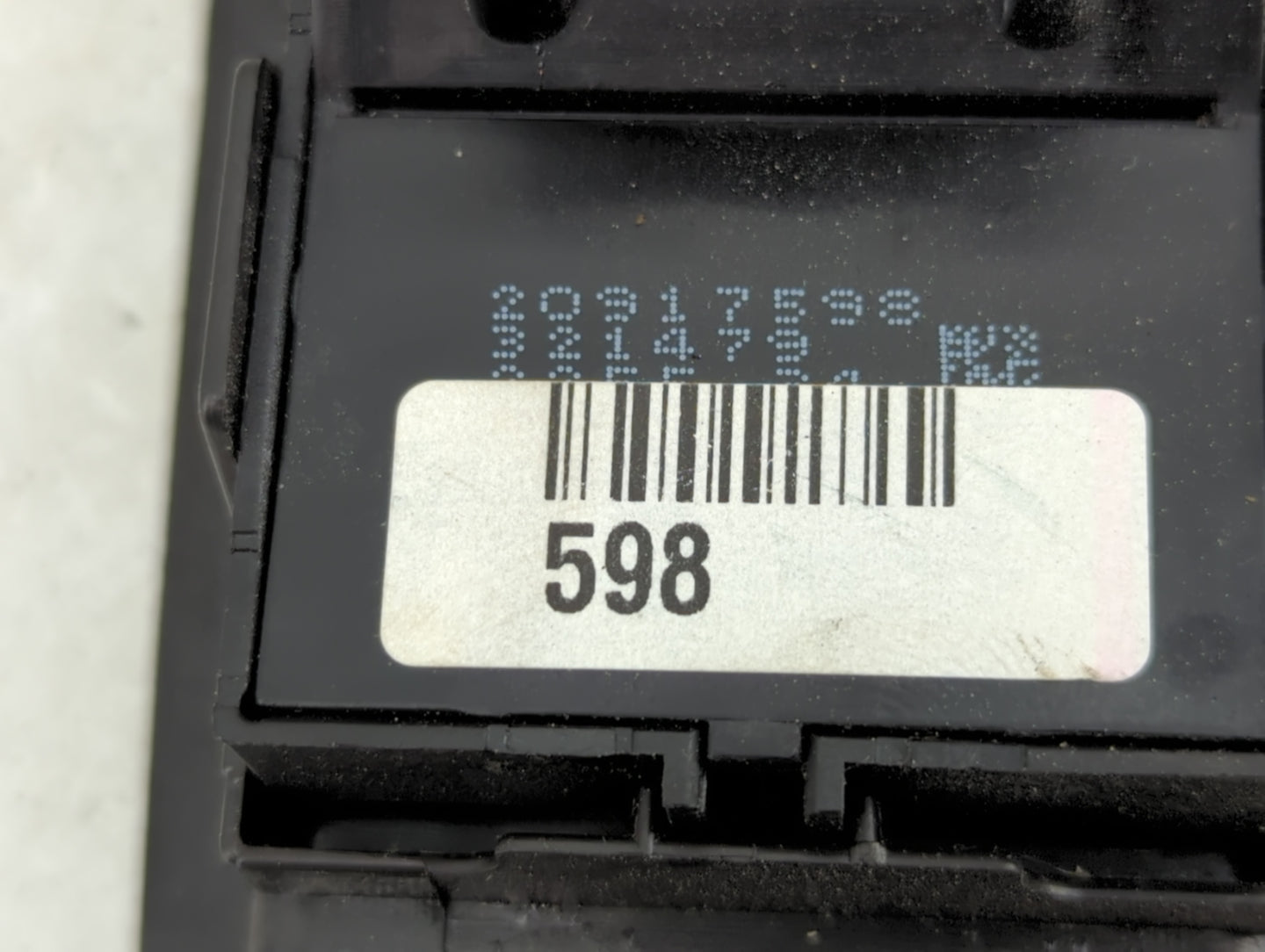 2010-2017 Gmc Terrain Master Power Window Switch Replacement Driver Side Left P/N:20917598 Fits OEM Used Auto Parts - Oemuse