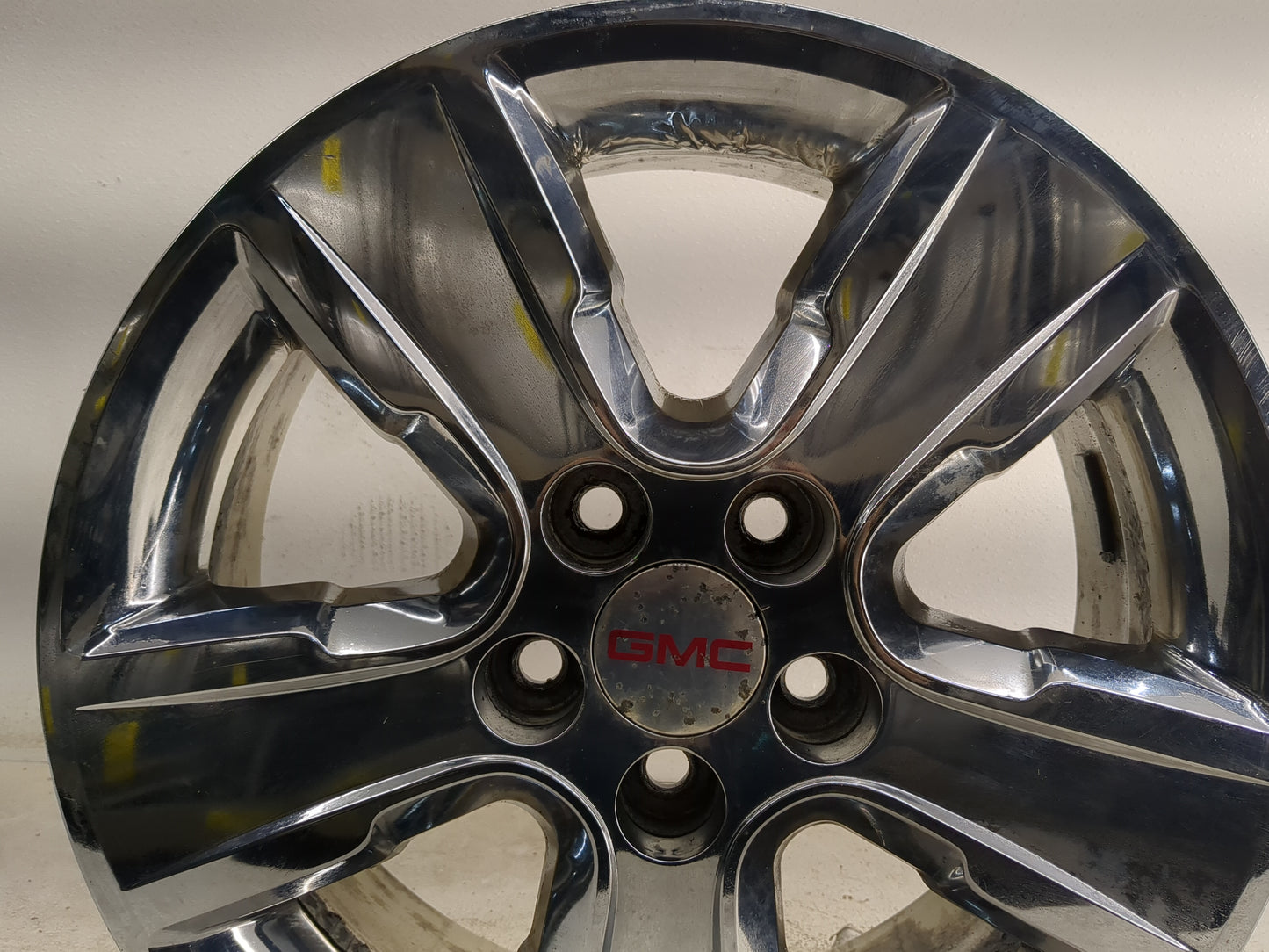 2014-2015 Gmc Terrain Oem Wheel Rim 1311542 - Oemusedautoparts1.com