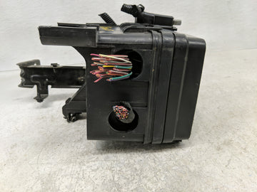 2013-2016 Gmc Terrain Fusebox Fuse Box Panel Relay Module P/N:22929763 01 Fits Fits 2013 2014 2015 2016 OEM Used Auto Parts