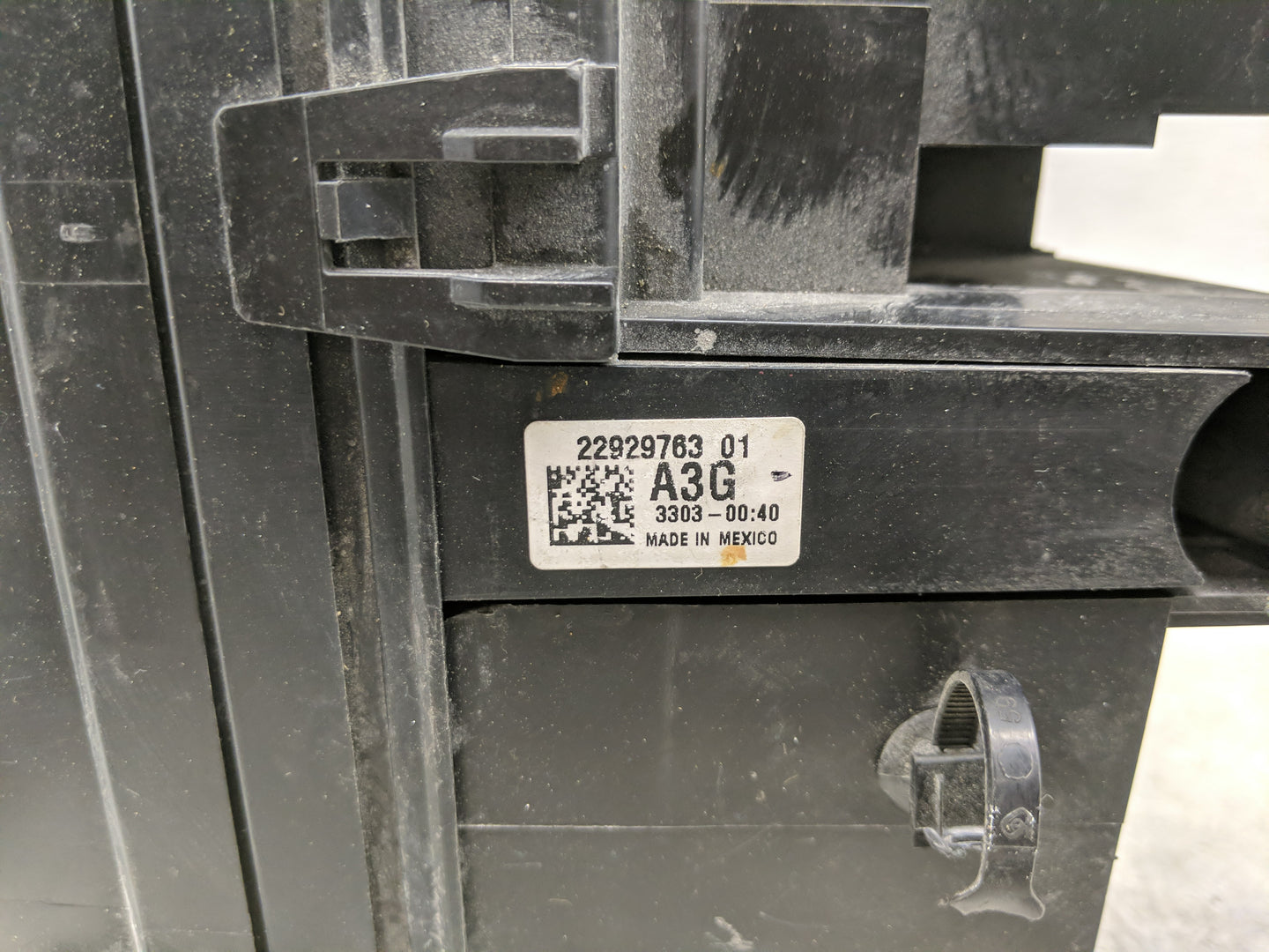 2013-2016 Gmc Terrain Fusebox Fuse Box Panel Relay Module P/N:22929763 01 Fits Fits 2013 2014 2015 2016 OEM Used Auto Parts 