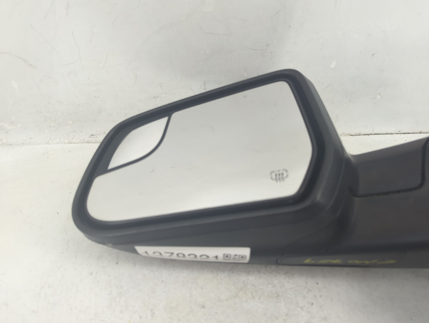 2011-2014 Gmc Terrain Driver Side View Mirror - Left Door Mirror OEM Used - Oemusedautoparts1.com