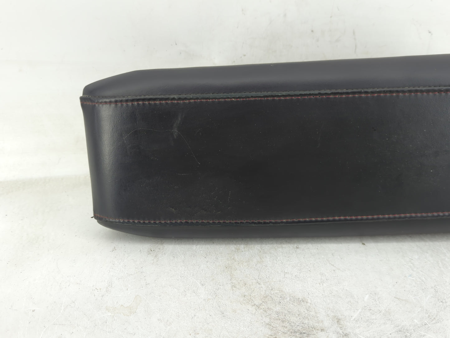 2014 Gmc Terrain Center Console Armrest Cover Lid Fits OEM Used Auto Parts - Oemusedautoparts1.com