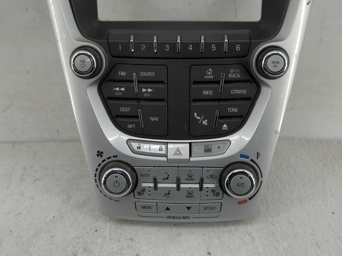 2012-2015 Gmc Terrain Radio Control Panel - Oemusedautoparts1.com