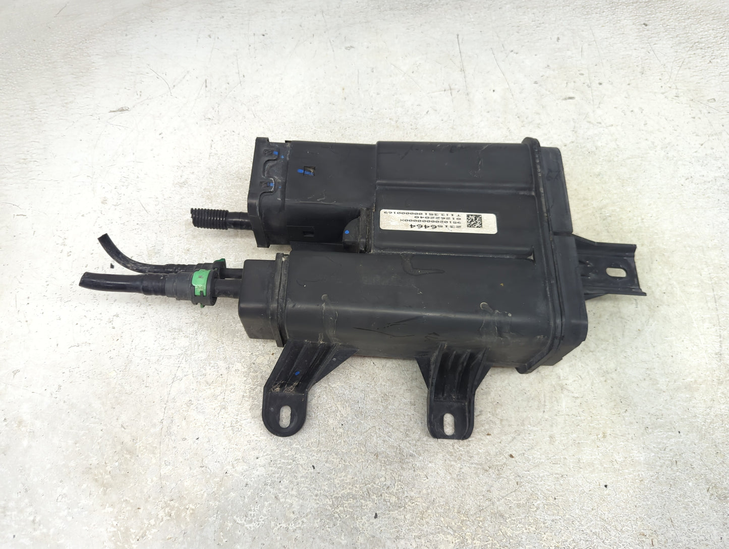 2014 Gmc Terrain Fuel Vapor Charcoal Canister 1389824 - Oemusedautoparts1.com