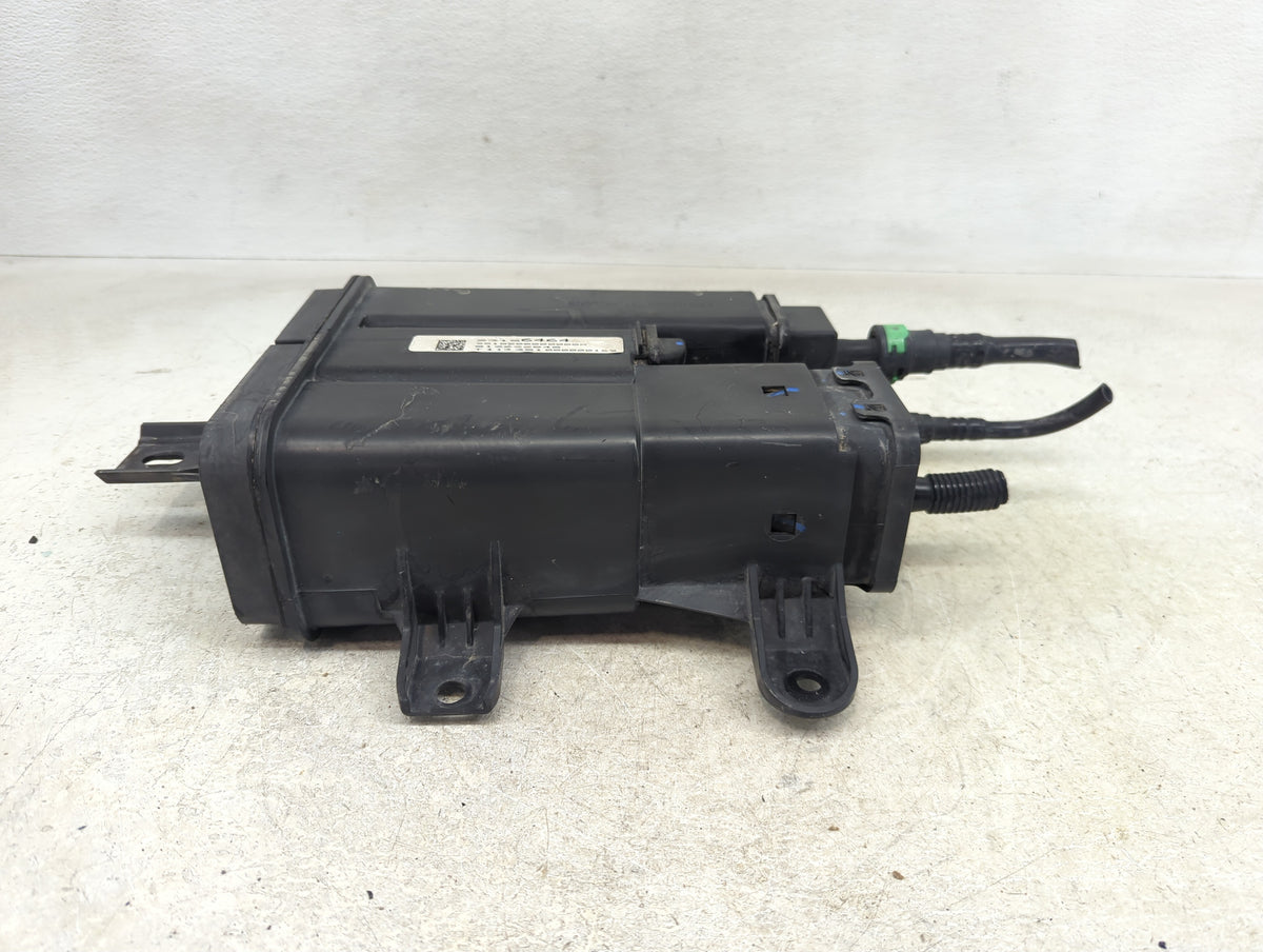 2014 Gmc Terrain Fuel Vapor Charcoal Canister 1389824 - Oemusedautoparts1.com